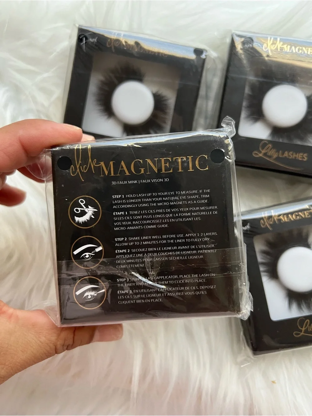 Lilly Lashes Magnetic Faux Mink Lashes — Black Dramatic Volume